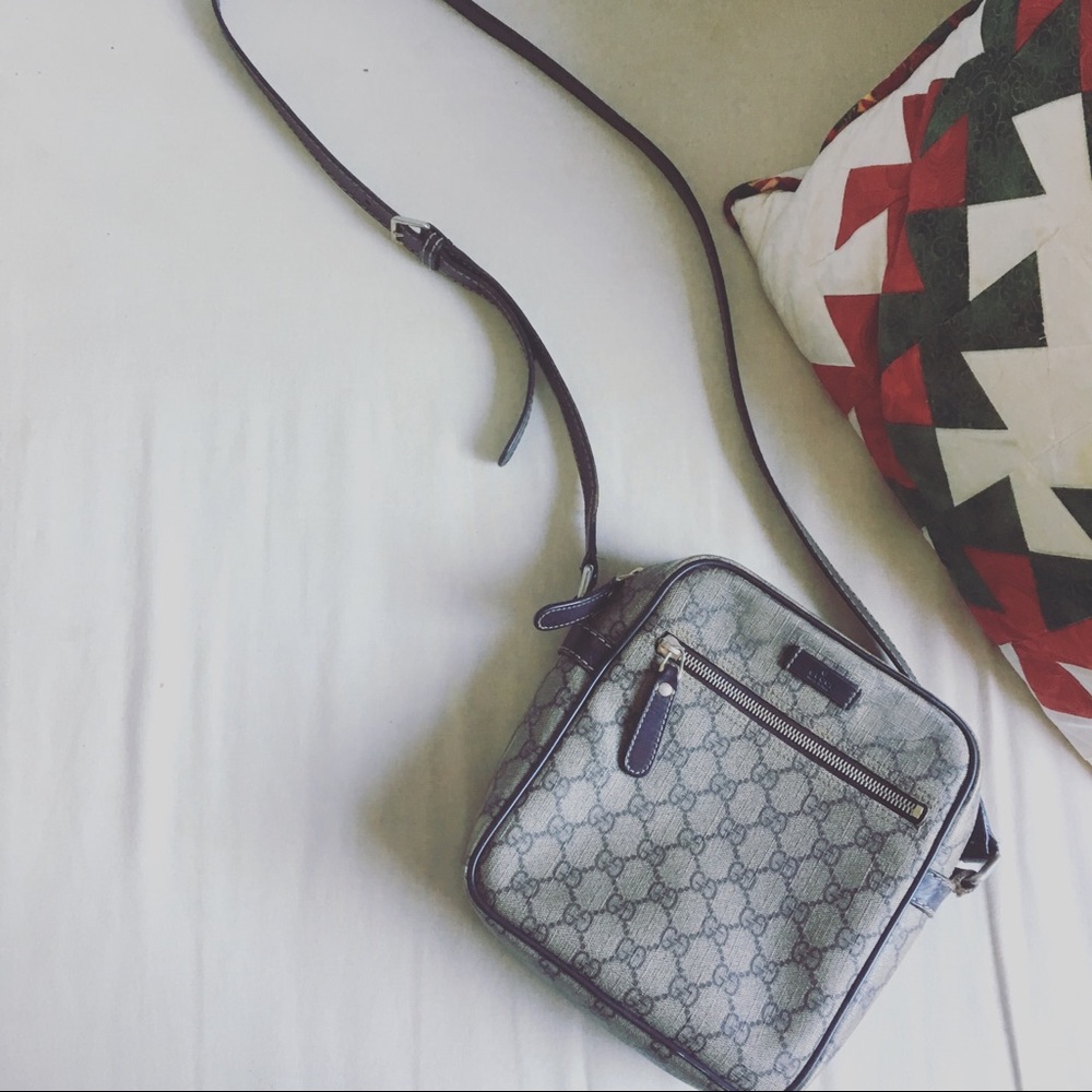 Vintage Gucci Mini Messenger